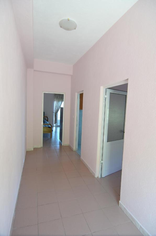 Apartament Family In Palase Dhermi *