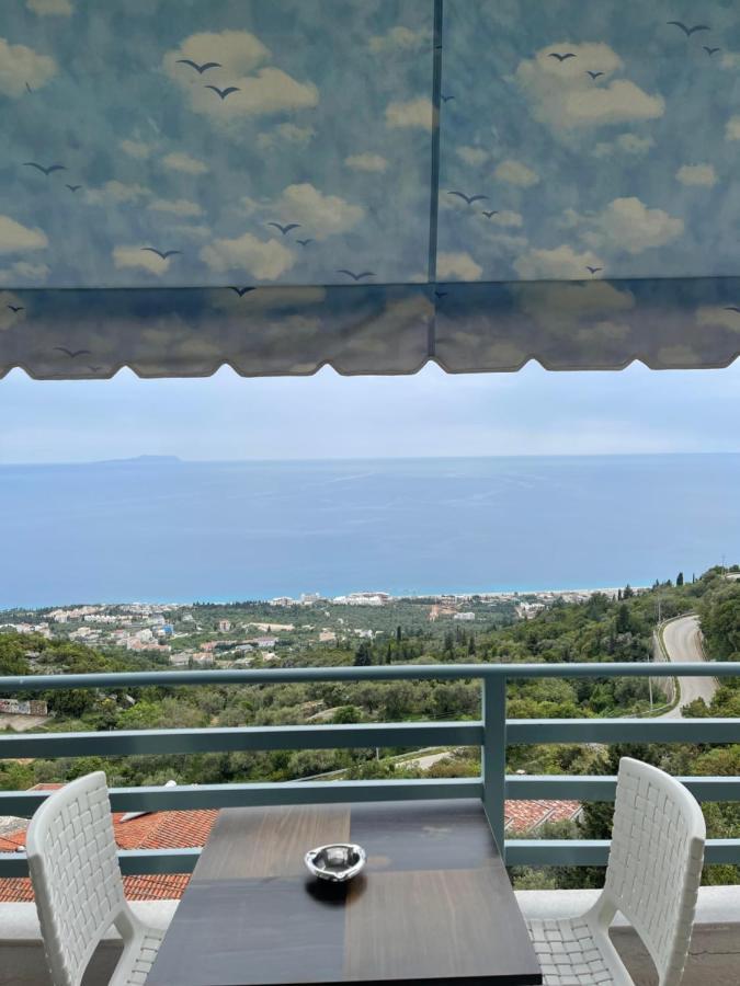 Apartament Family In Palase Dhermi Himara