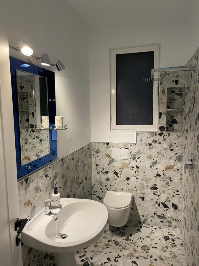 Apartament Family In Palase Dhermi Himara